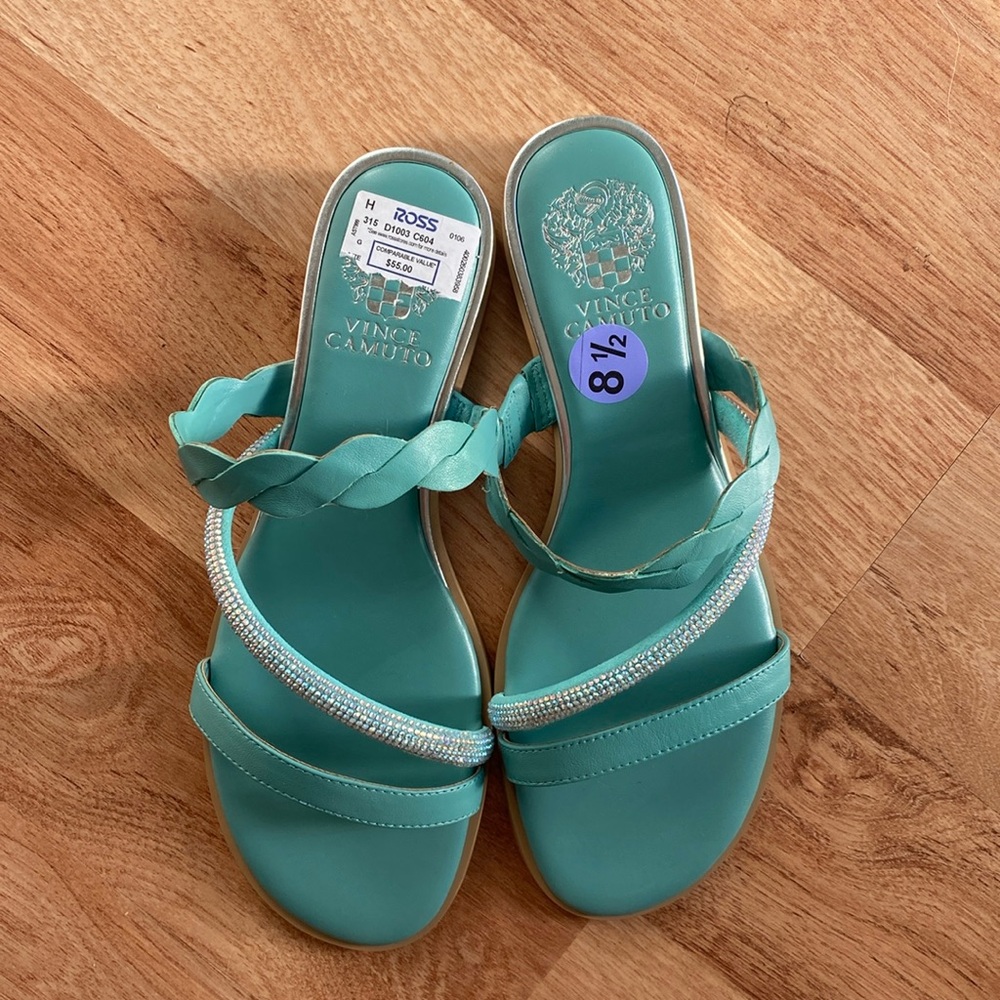 Vince Camuto Arielle Leather Jeweled sandals NWT
